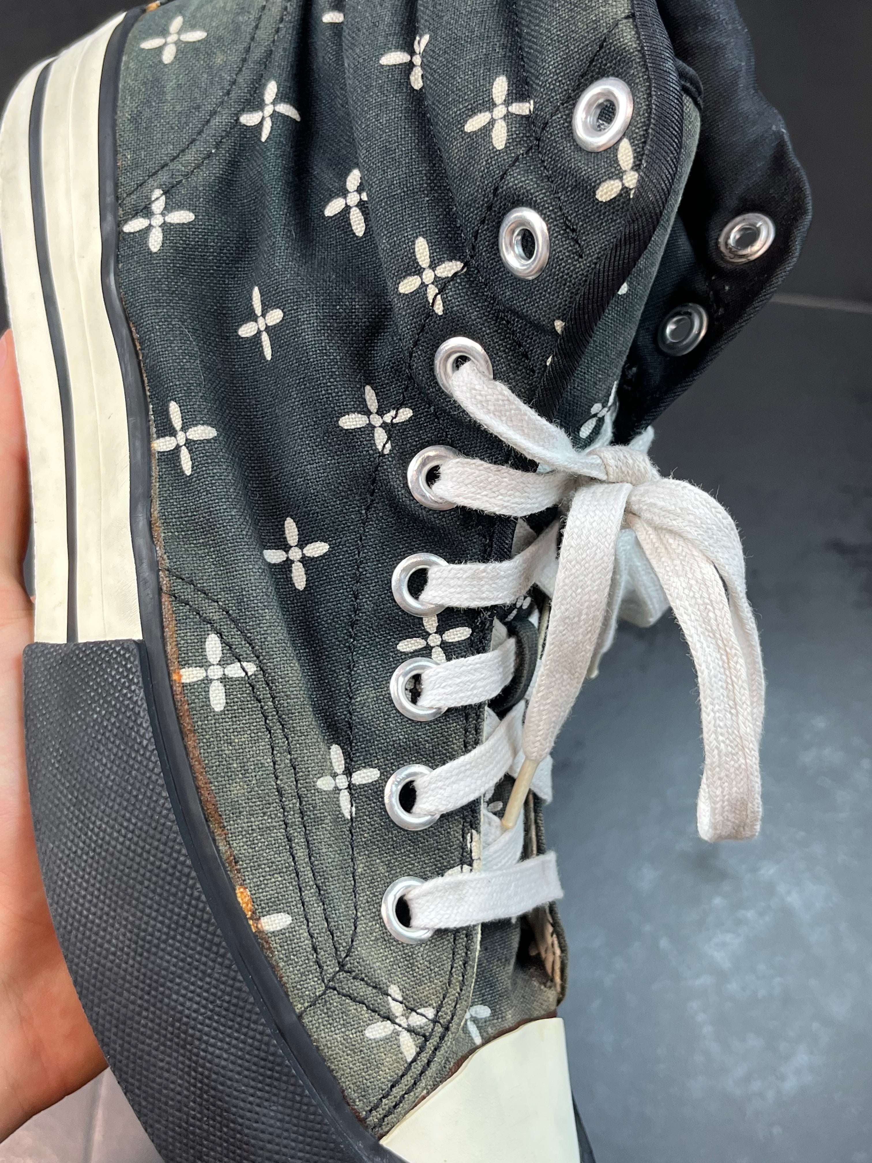 AW00 Number (N)ine “Redisun” Cross Sneakers By Takahiro Miyashita