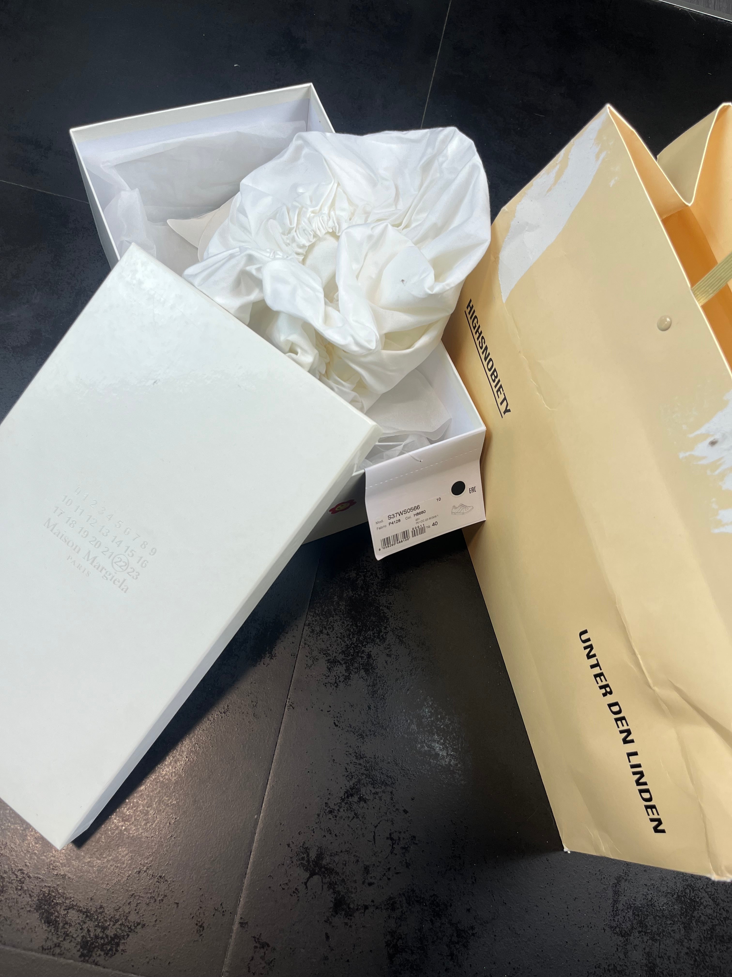 Maison Margiela "Replica" Bianchetto Gats
