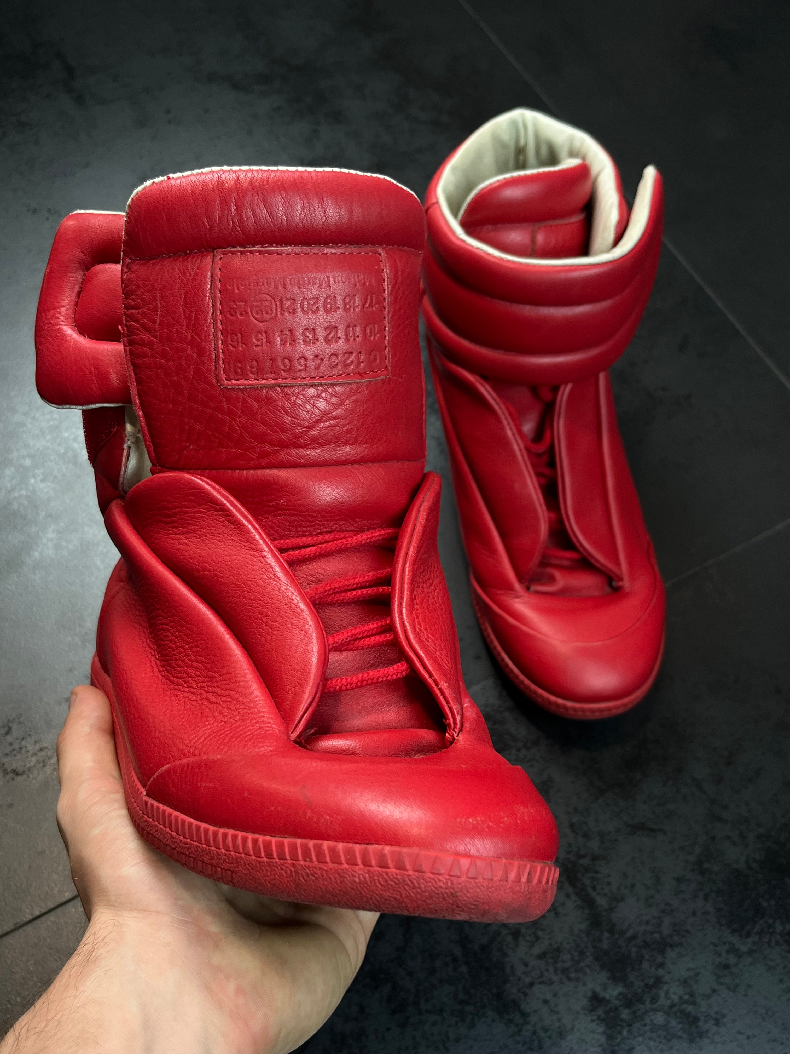 2011 Maison Margiela “Future” First Release, Rare Production Flaw
