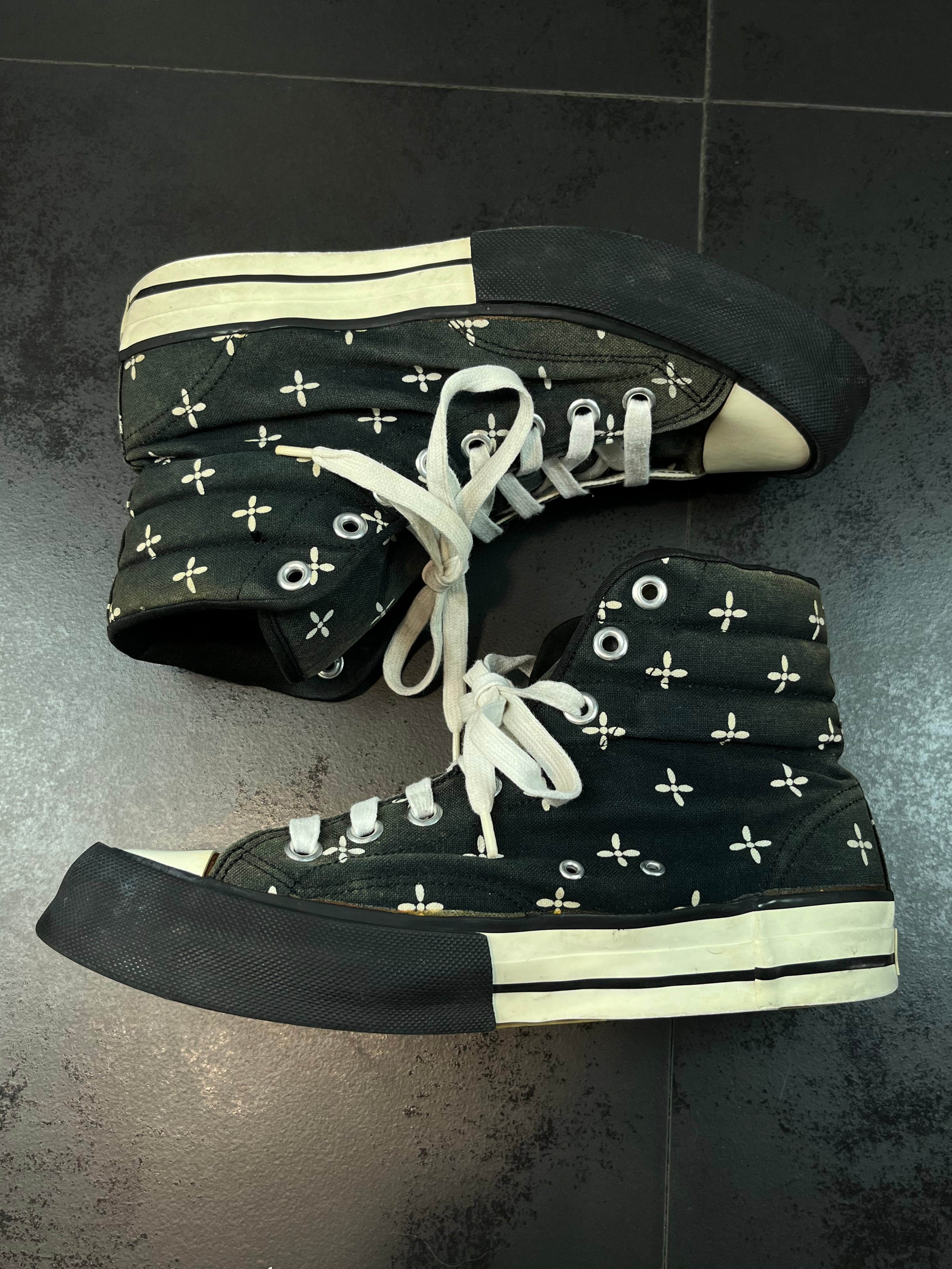 AW00 Number (N)ine “Redisun” Cross Sneakers By Takahiro Miyashita