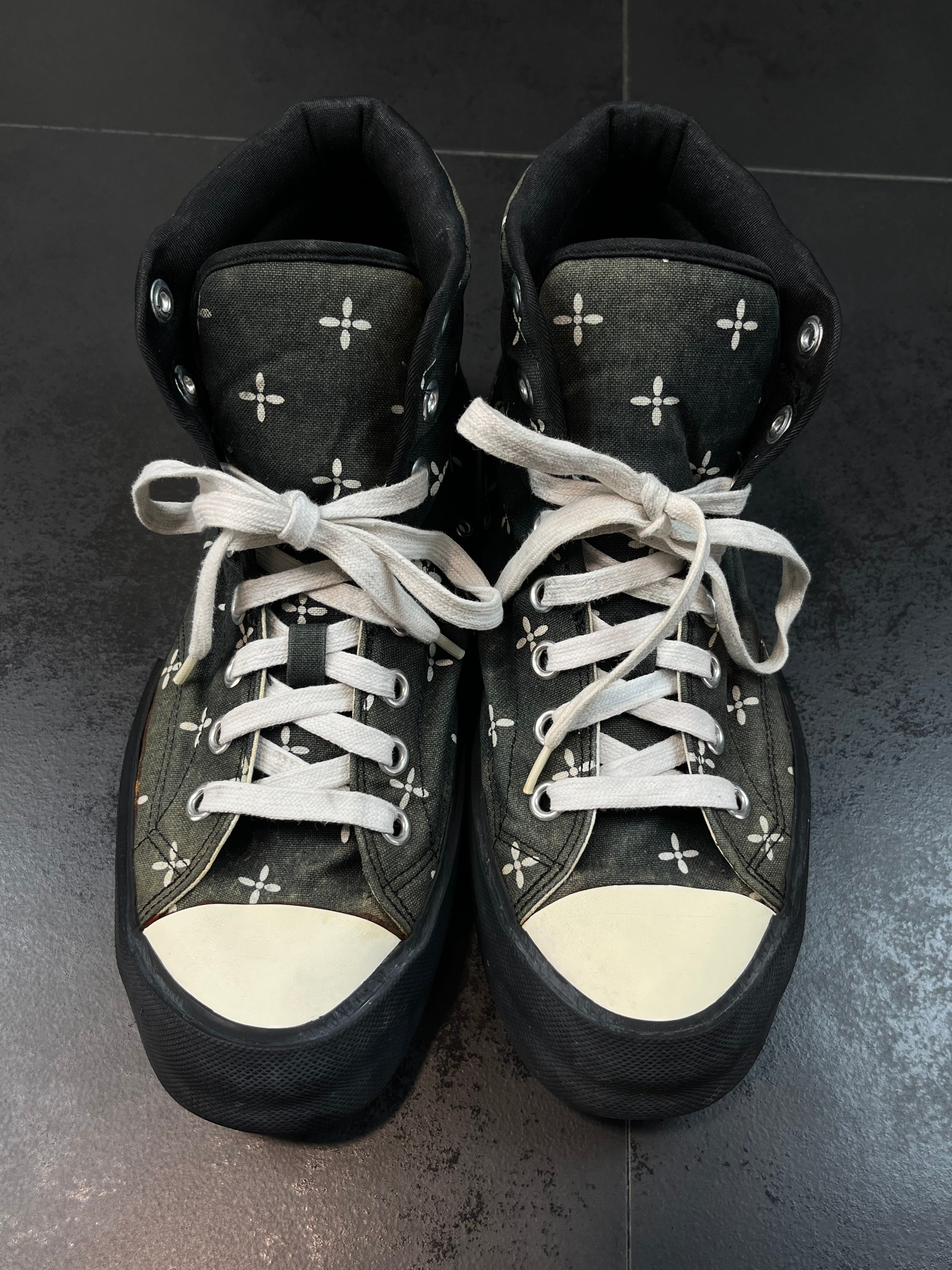 AW00 Number (N)ine “Redisun” Cross Sneakers By Takahiro Miyashita