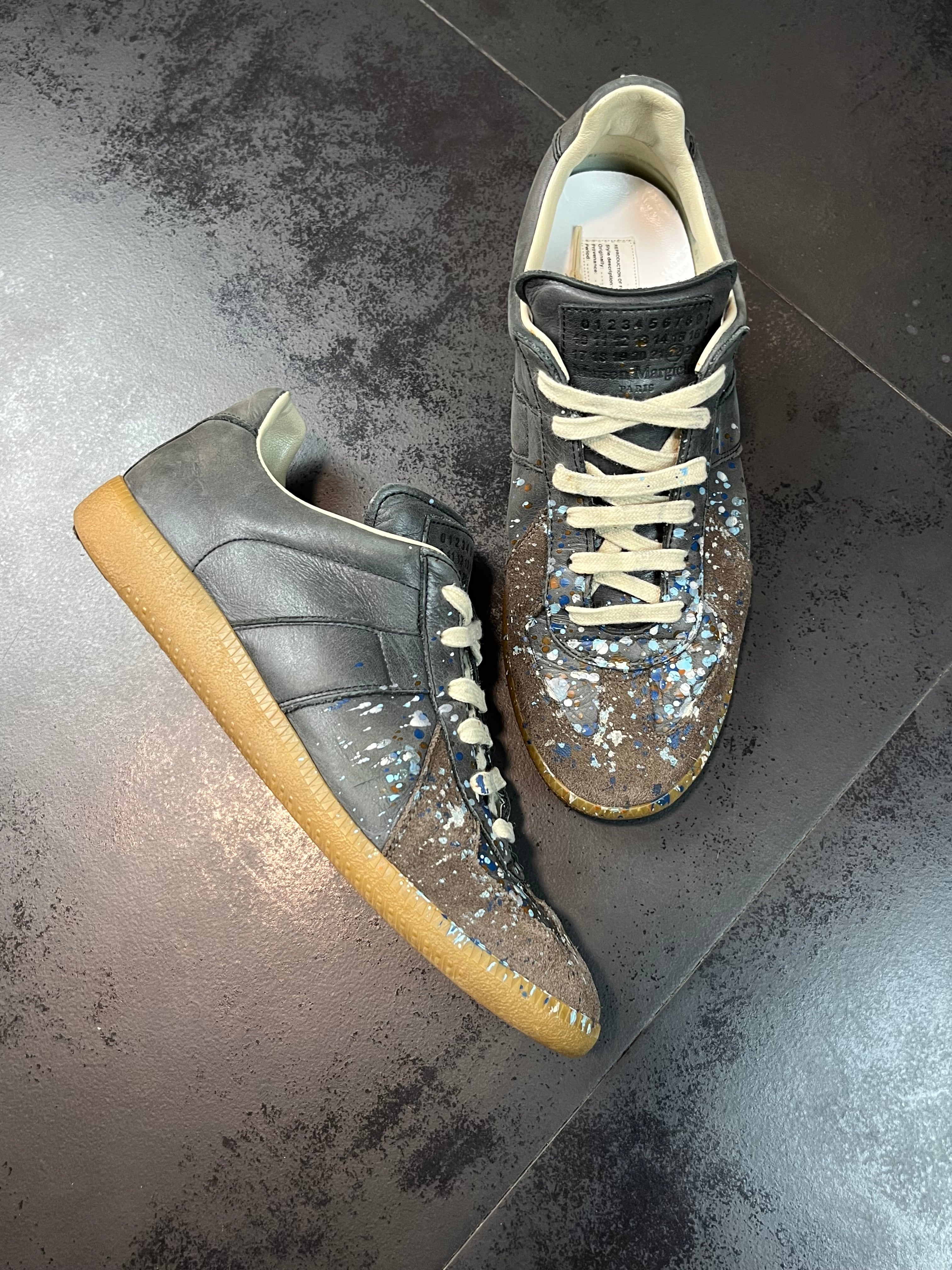 Maison Margiela "Replica" Gats Paint Splatter