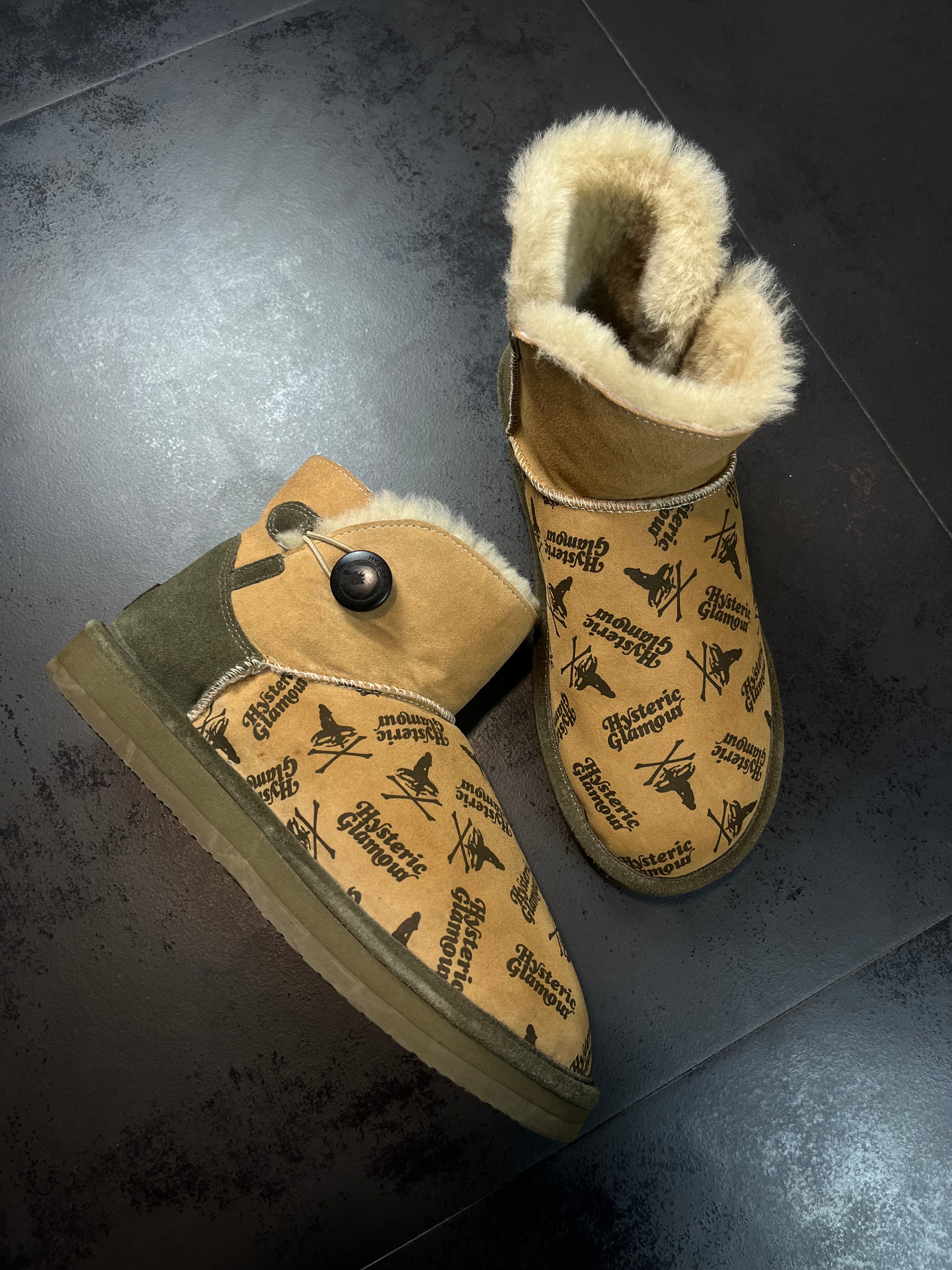Hysteric Glamour “Ugg”-like shearling boots