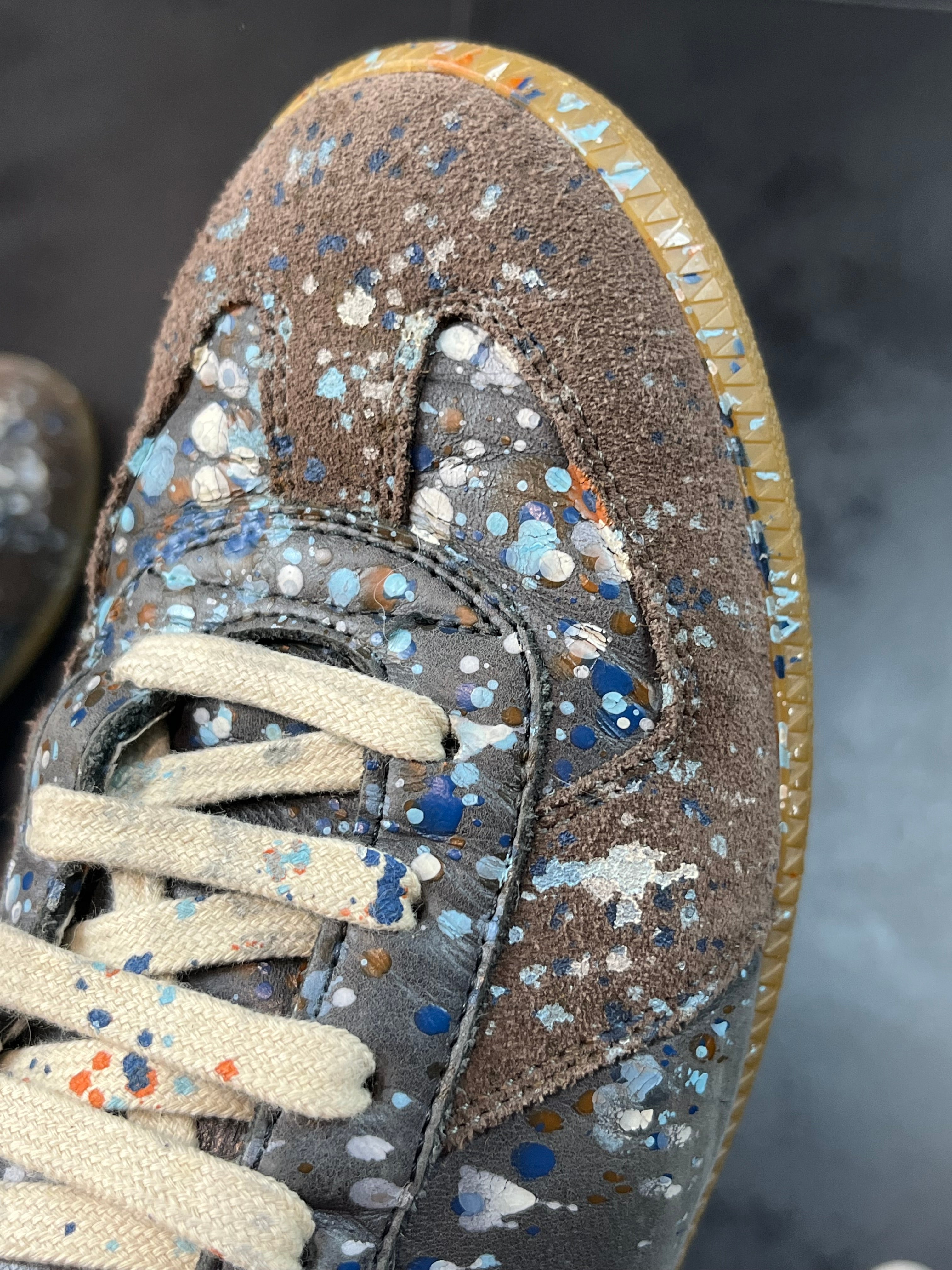 Maison Margiela "Replica" Gats Paint Splatter