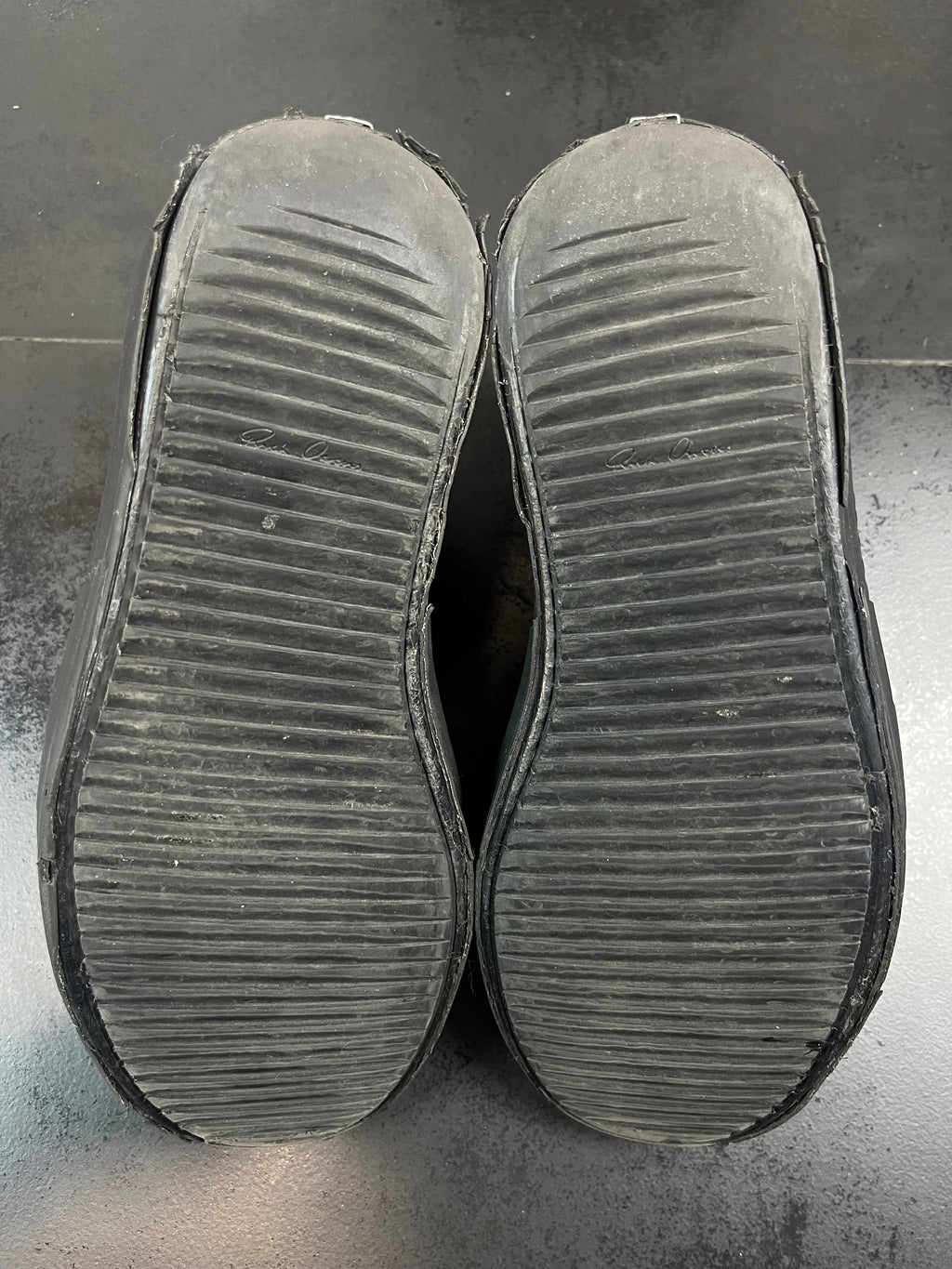 AW20 Rick Owens Performa “Rubber Wrap/Mummy” Ramones Low