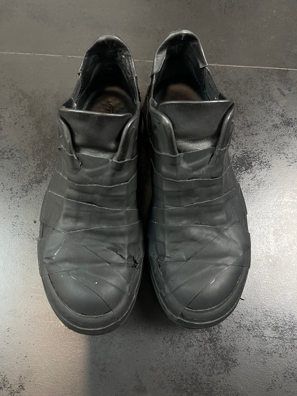 AW20 Rick Owens Performa “Rubber Wrap/Mummy” Ramones Low