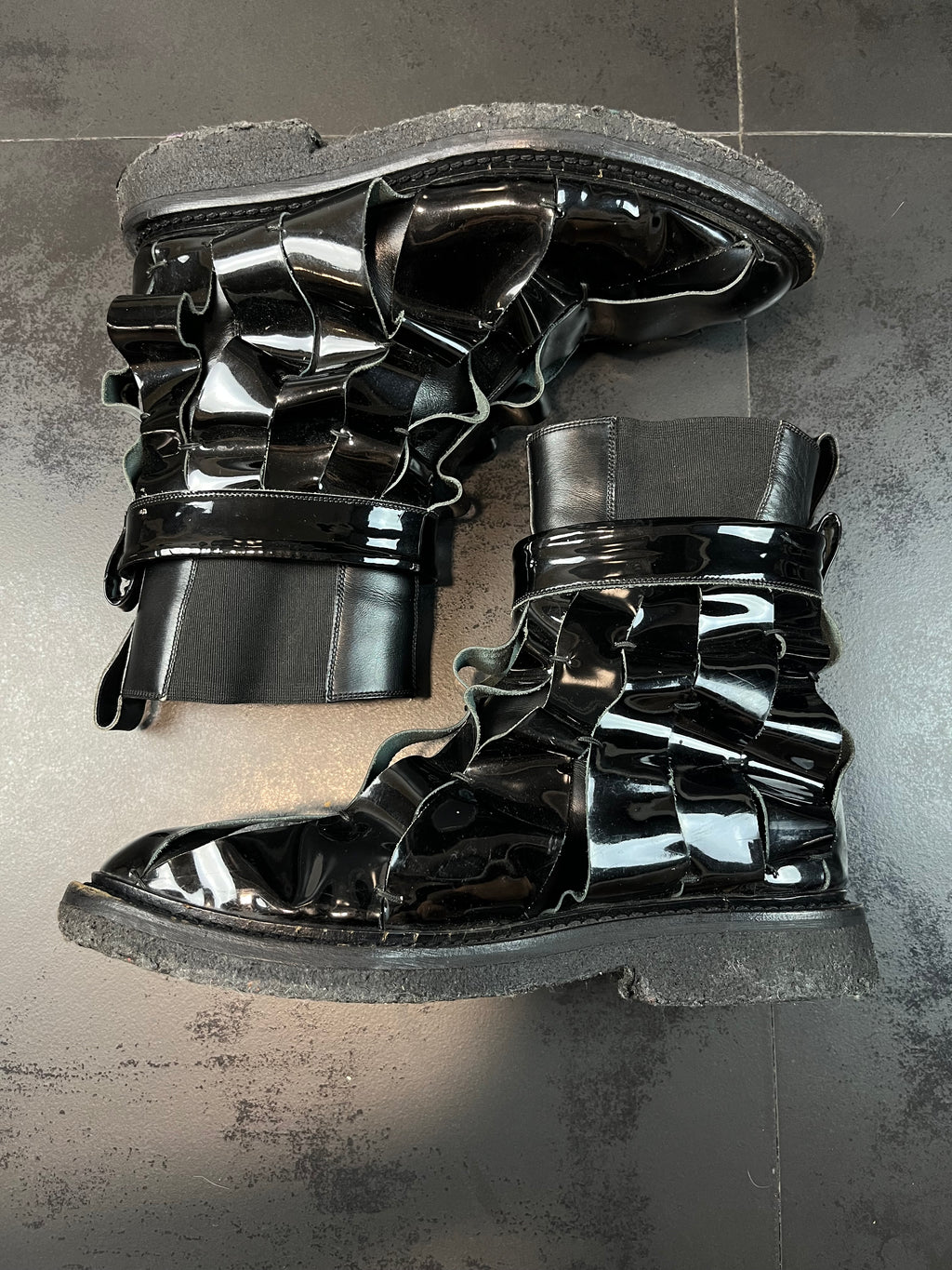 AW08 Dior “Lumiere Du Nord” Patent Leather Straps Boots, Japan Excluse, By Kris Van Assche