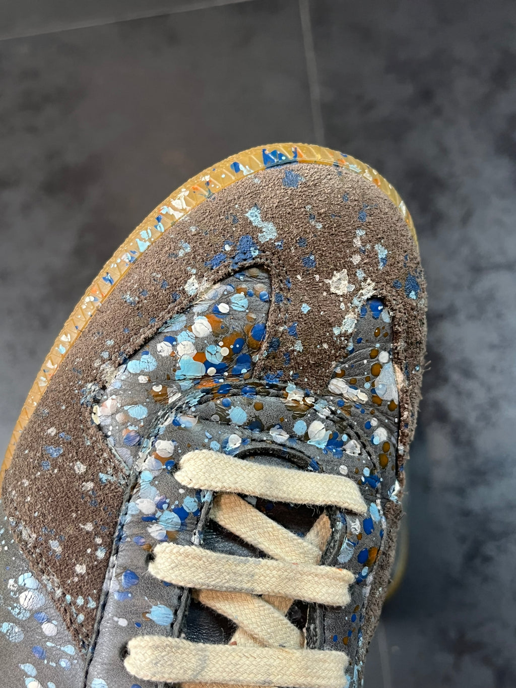 Maison Margiela "Replica" Gats Paint Splatter