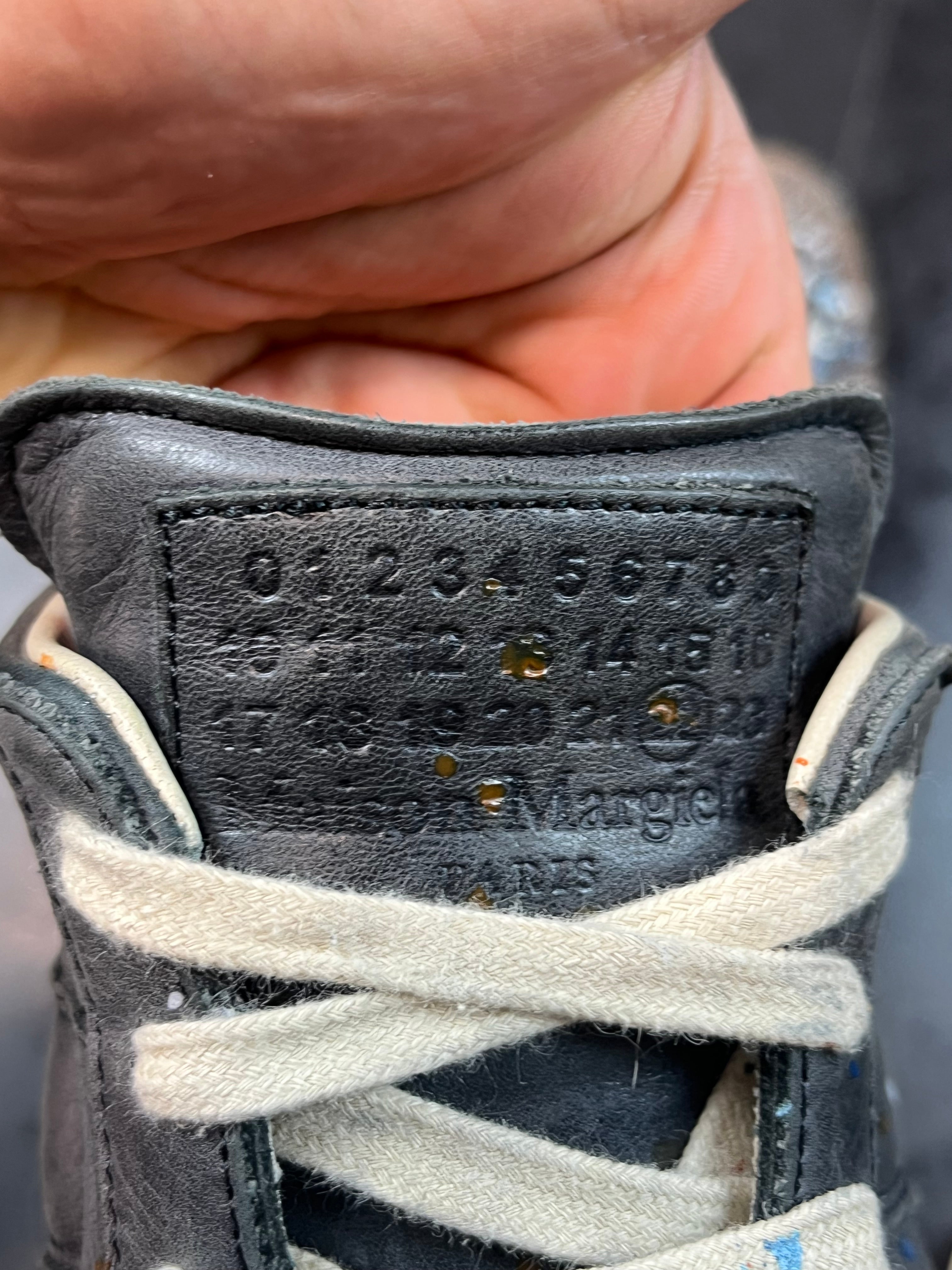 Maison Margiela "Replica" Gats Paint Splatter