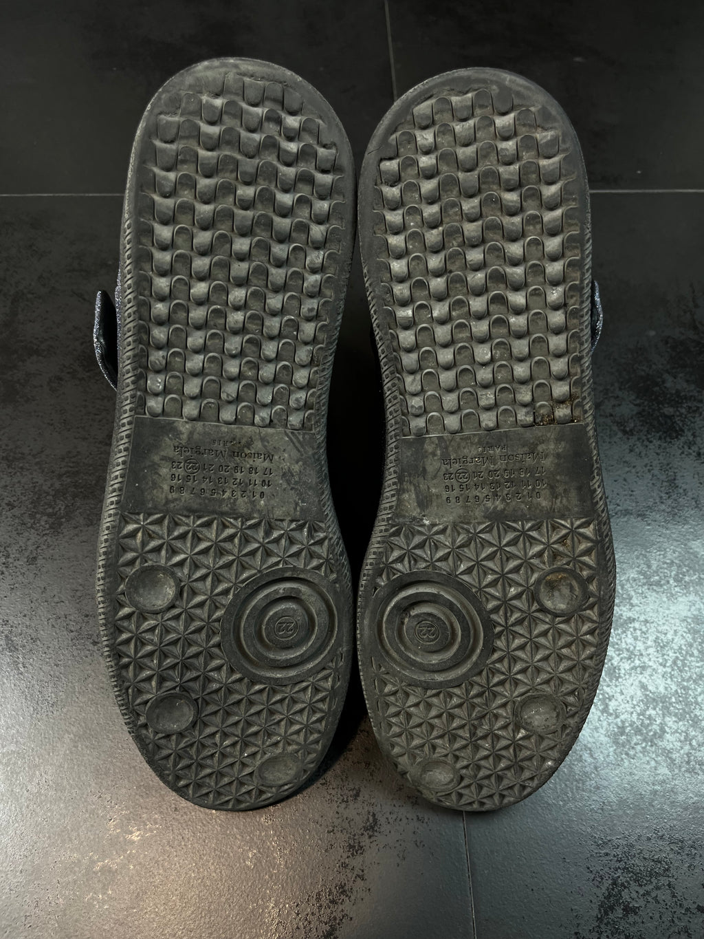 Maison Margiela "Blue Glitters" Future