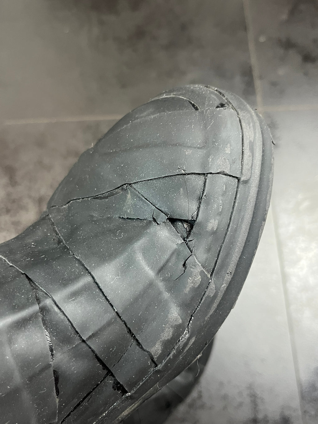 AW20 Rick Owens Performa “Rubber Wrap/Mummy” Ramones Low