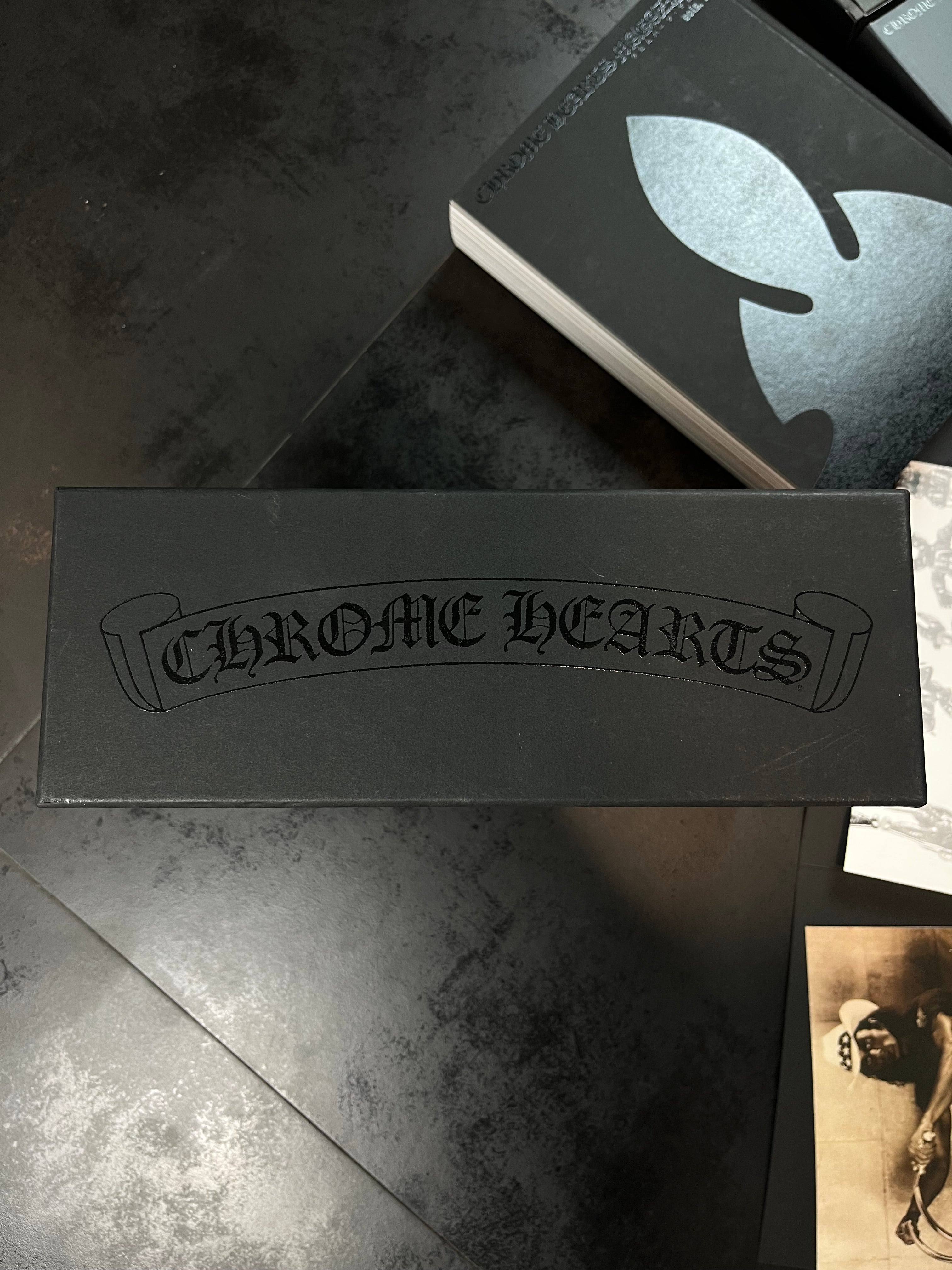 2008 Chrome Hearts 1/500 Limited Magazines Box, Vol 1-7